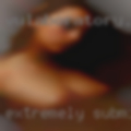 Extremely submissive women