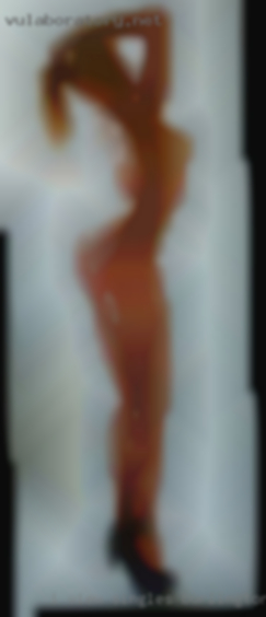 I view my self as singles Burlington, NC a sub and a love feet.