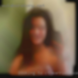 Looking to chat for starters CT married women Cheers.